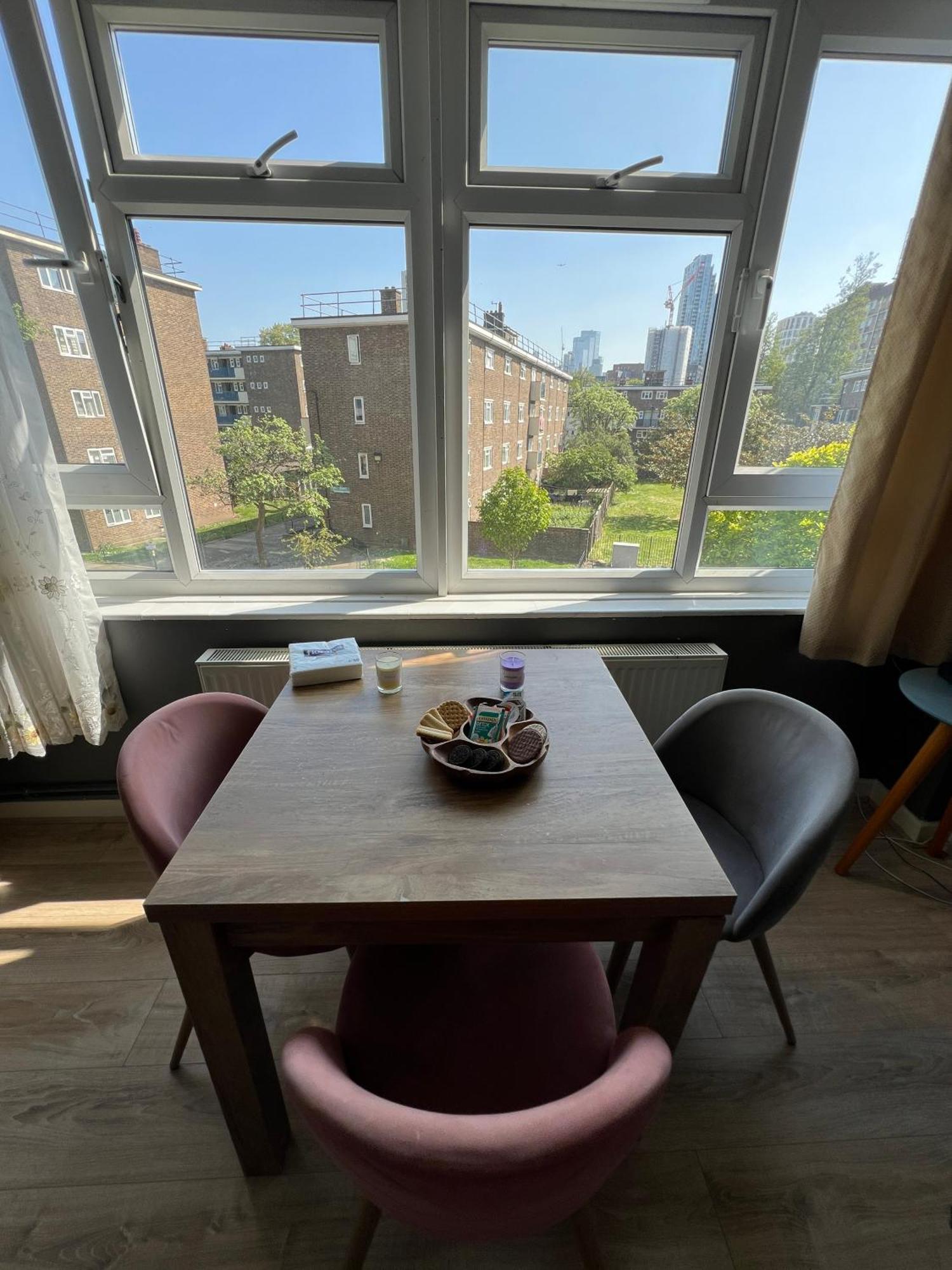 One Bed Flat In Centre Of London