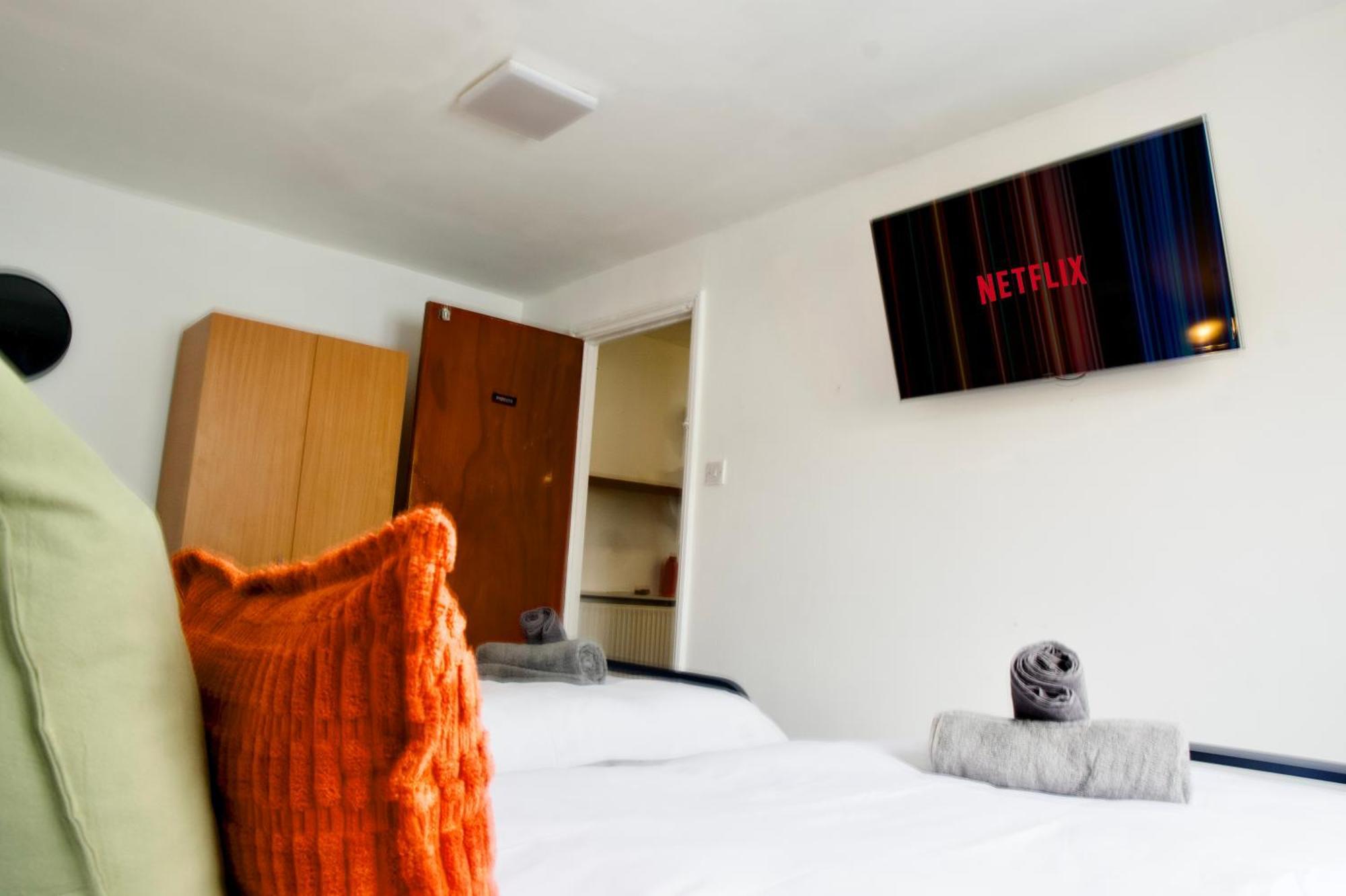 Apartamento Modern 2 Bed Apartment, 8min To Stratford Station, Sleeps 6