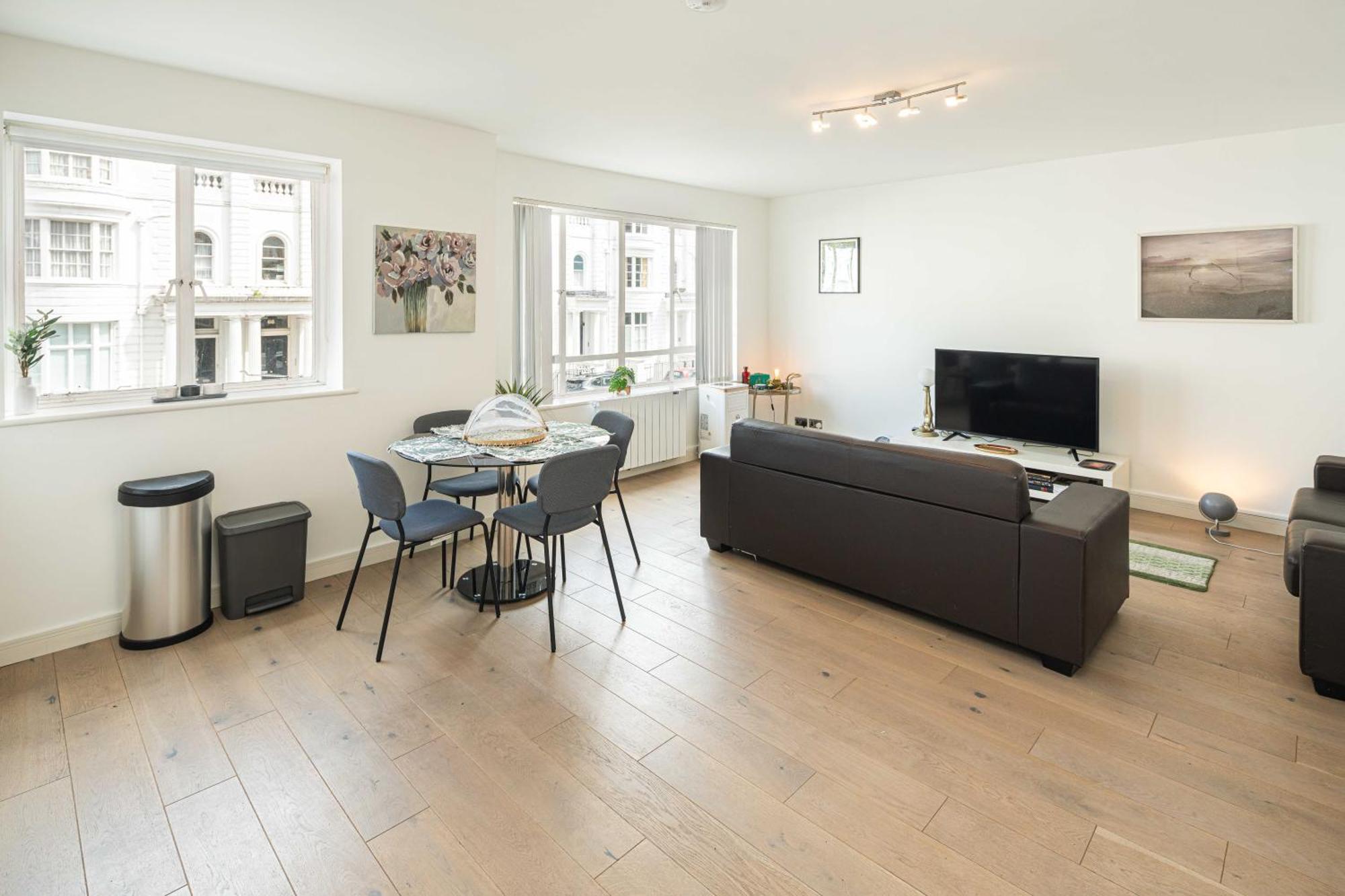 Apartment Charming Newly Refurb 2-Bed 2-Bath Entire Apartment With Ac Near Hyde Park, Paddington, Nottinghill And Kensington In Zone 1 Central London