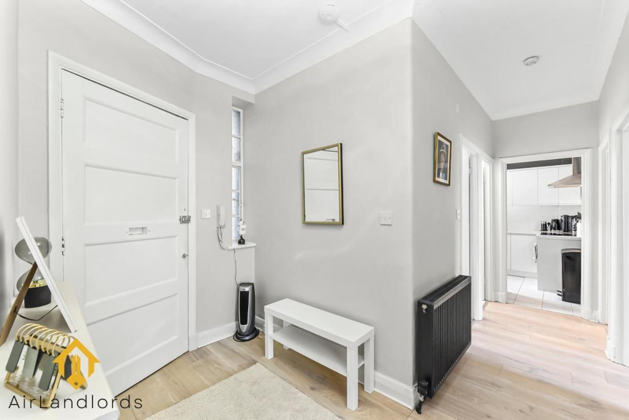 Stylish 3-bedroom Flat In Belsize Park Perfect For Families Business Trips! Apartamento