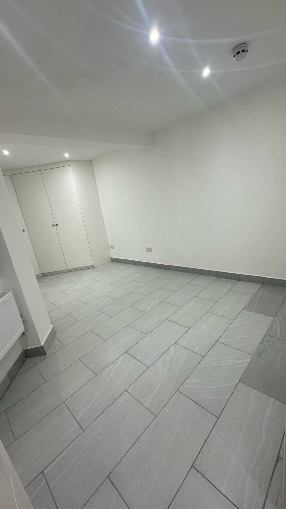 Bell Street 2 Bedroom Flat B Londres