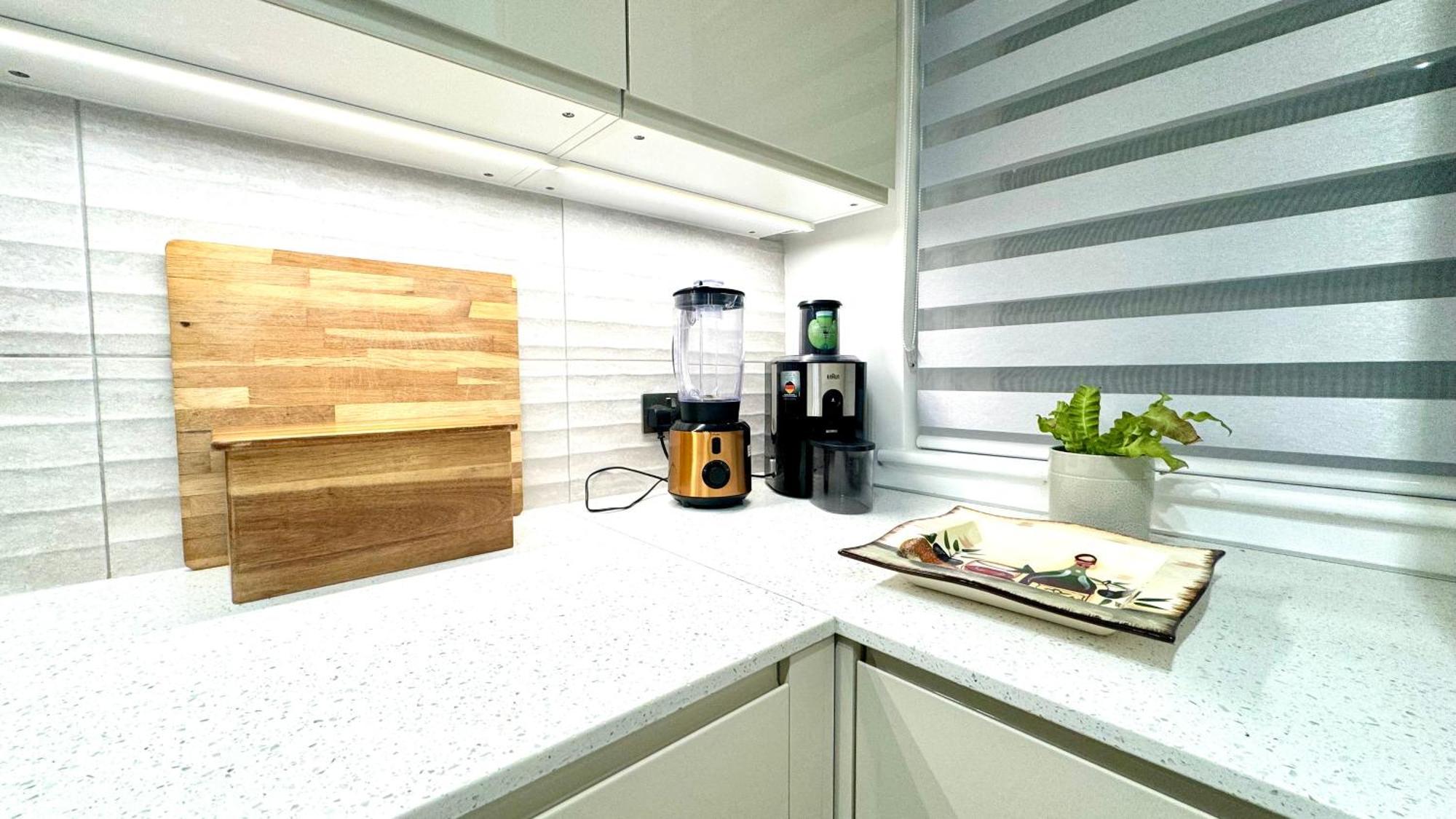 2 Bedroom In South Kensington By Wild * Londres