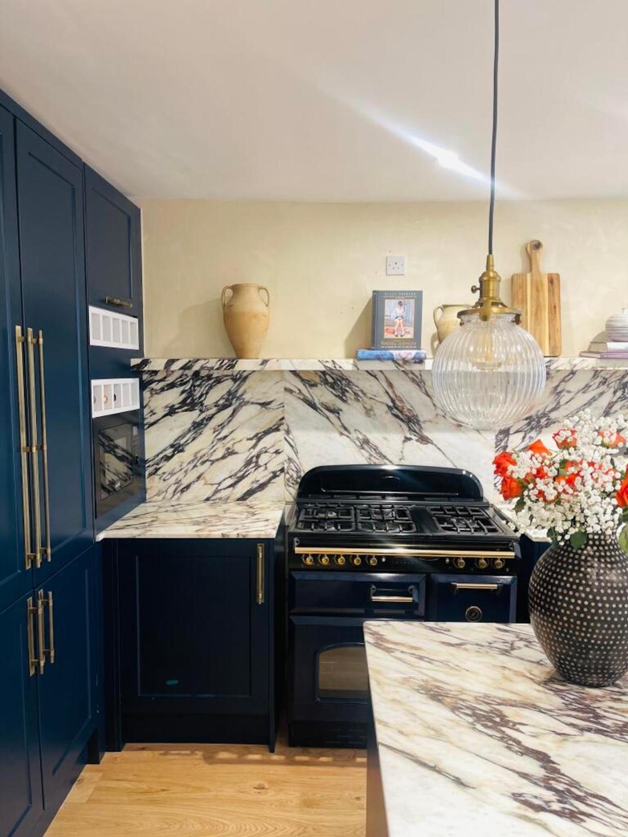 Lavish Maida Vale Townhouse Sleeps Up To 8 With Patio & Office - Open To Short & Long Term Lets Сasa de vacaciones Londres