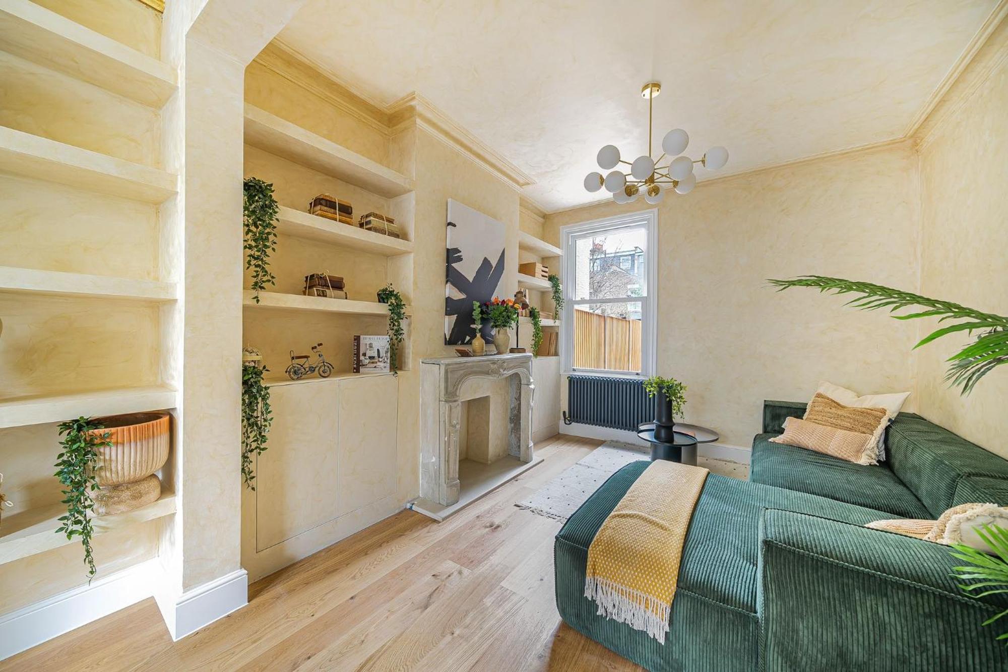 Holiday home Lavish Maida Vale Townhouse Sleeps Up To 8 With Patio & Office - Open To Short & Long Term Lets London