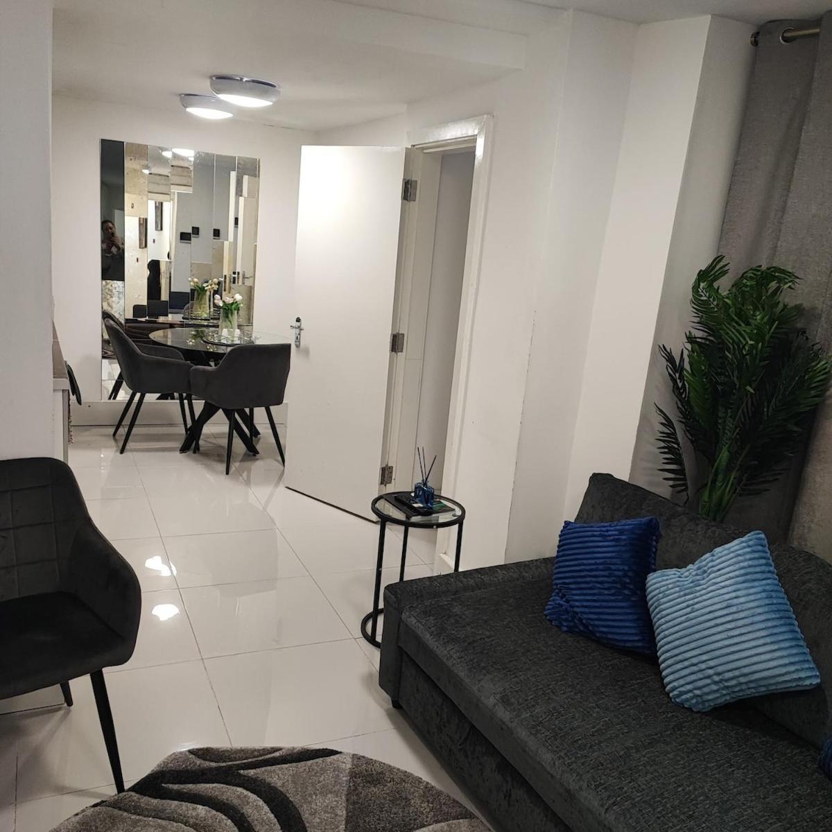 1b Apartment, 30 Mins To Oxford Street Apartamento