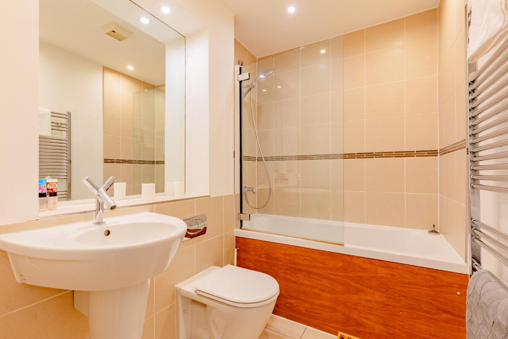 Stylish 1bd Flat In Gated Community Clapham * Londres