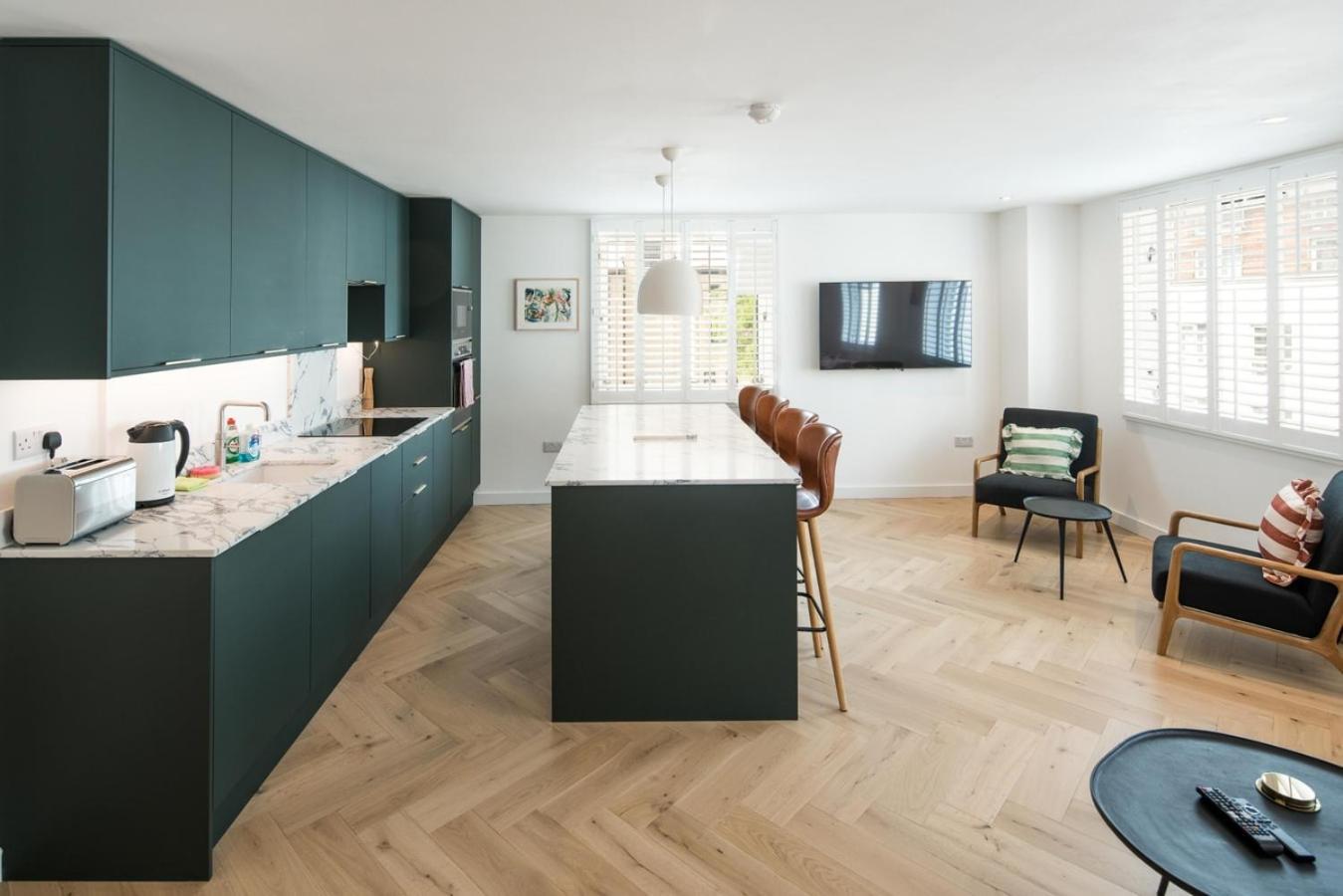 Apartment 2bed 2bath Stunning Shoreditch