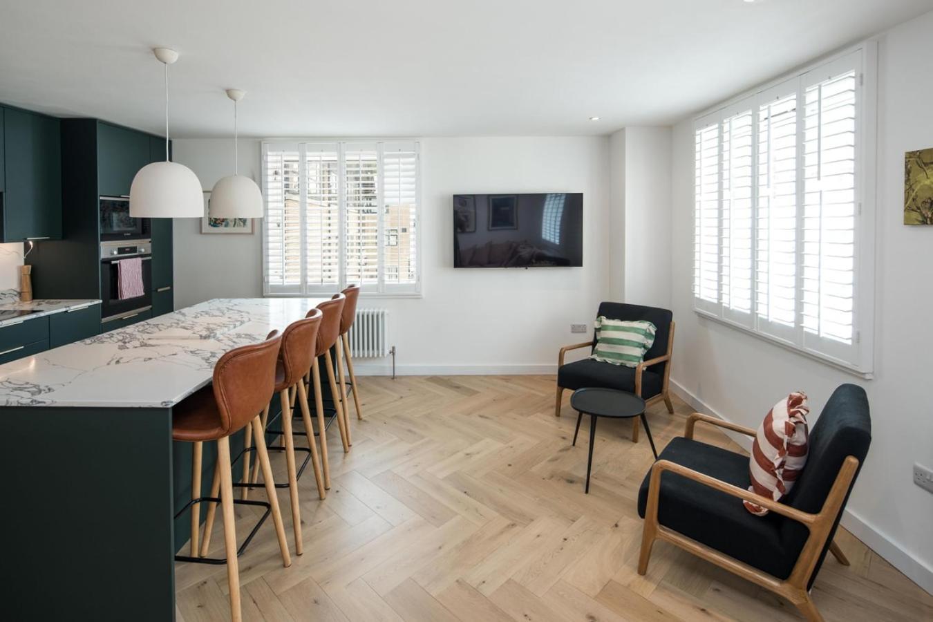Apartment 2bed 2bath Stunning Shoreditch London