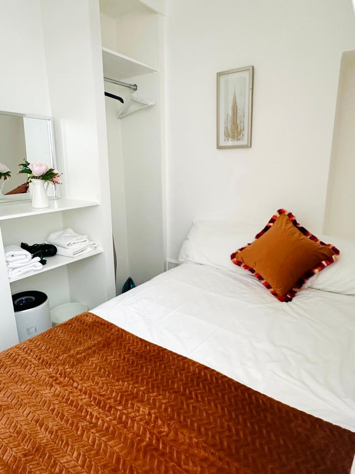Paddington Praed St Apartment London