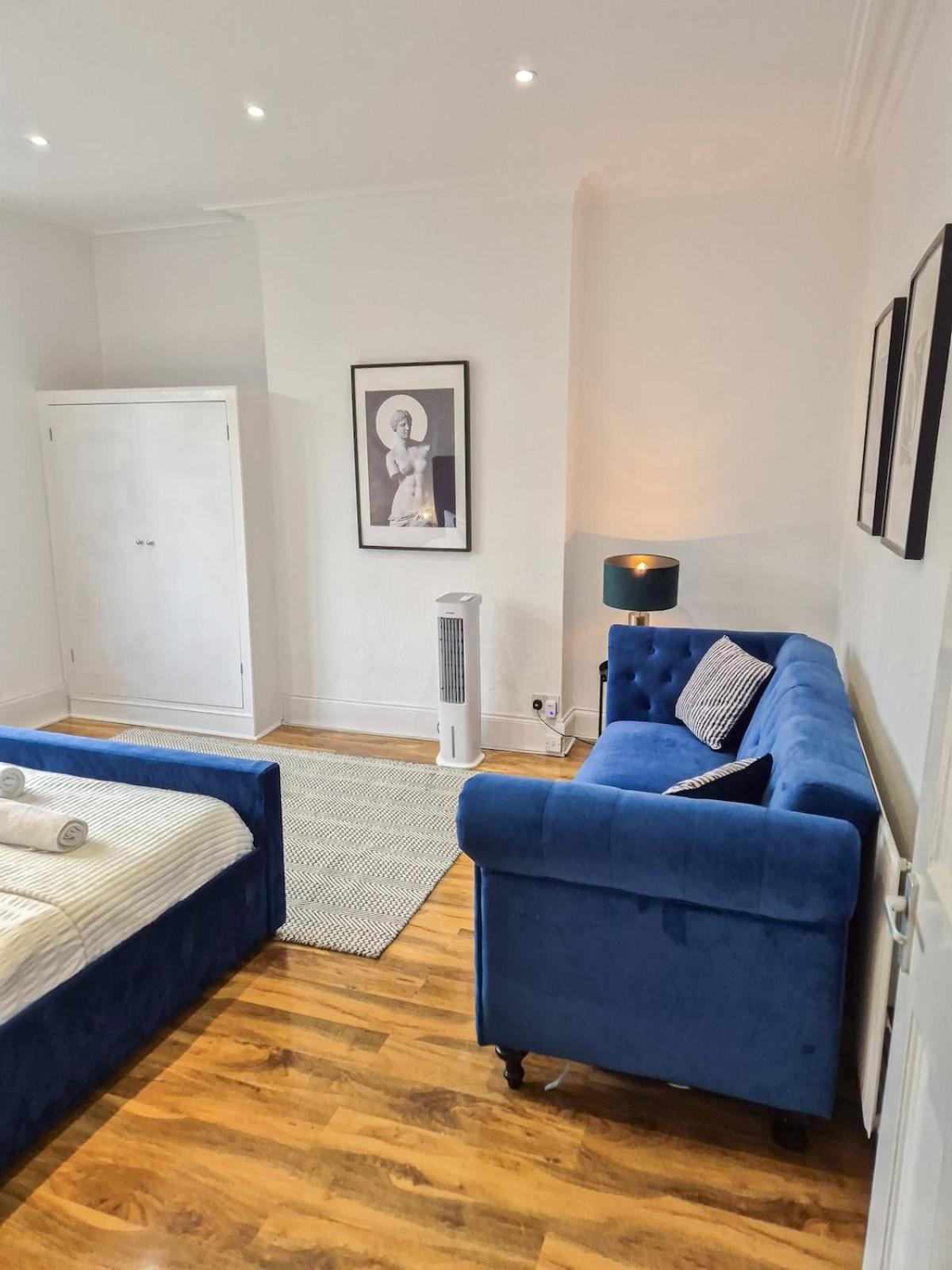 Apartment Stylish 2-Bedroom Apartment In Maida Vale Near Little Venice & Paddington