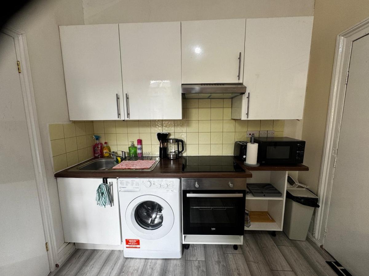 Westfield White Appartement *