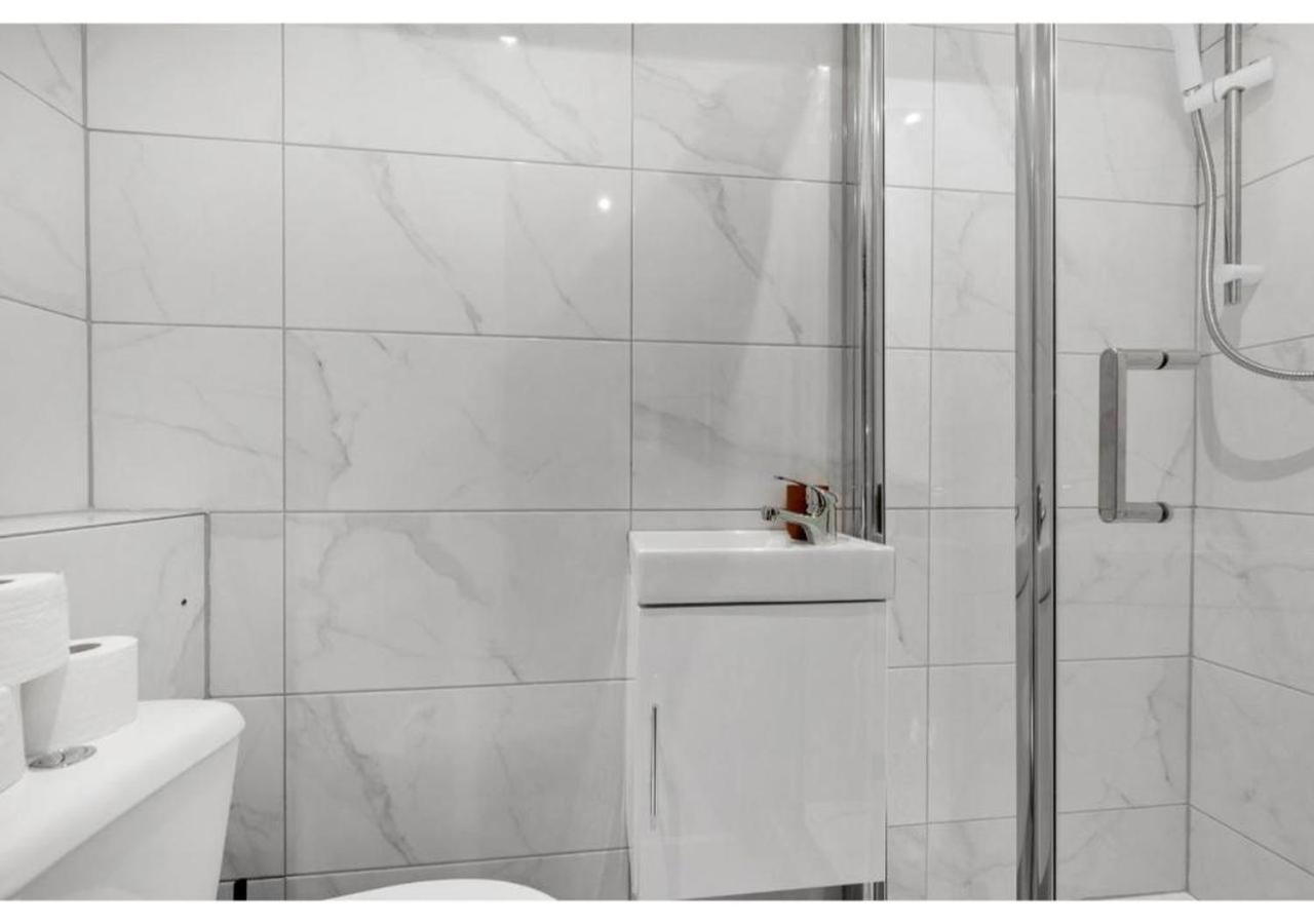 Experience Local: Quaint In Cental Location Apartamento *