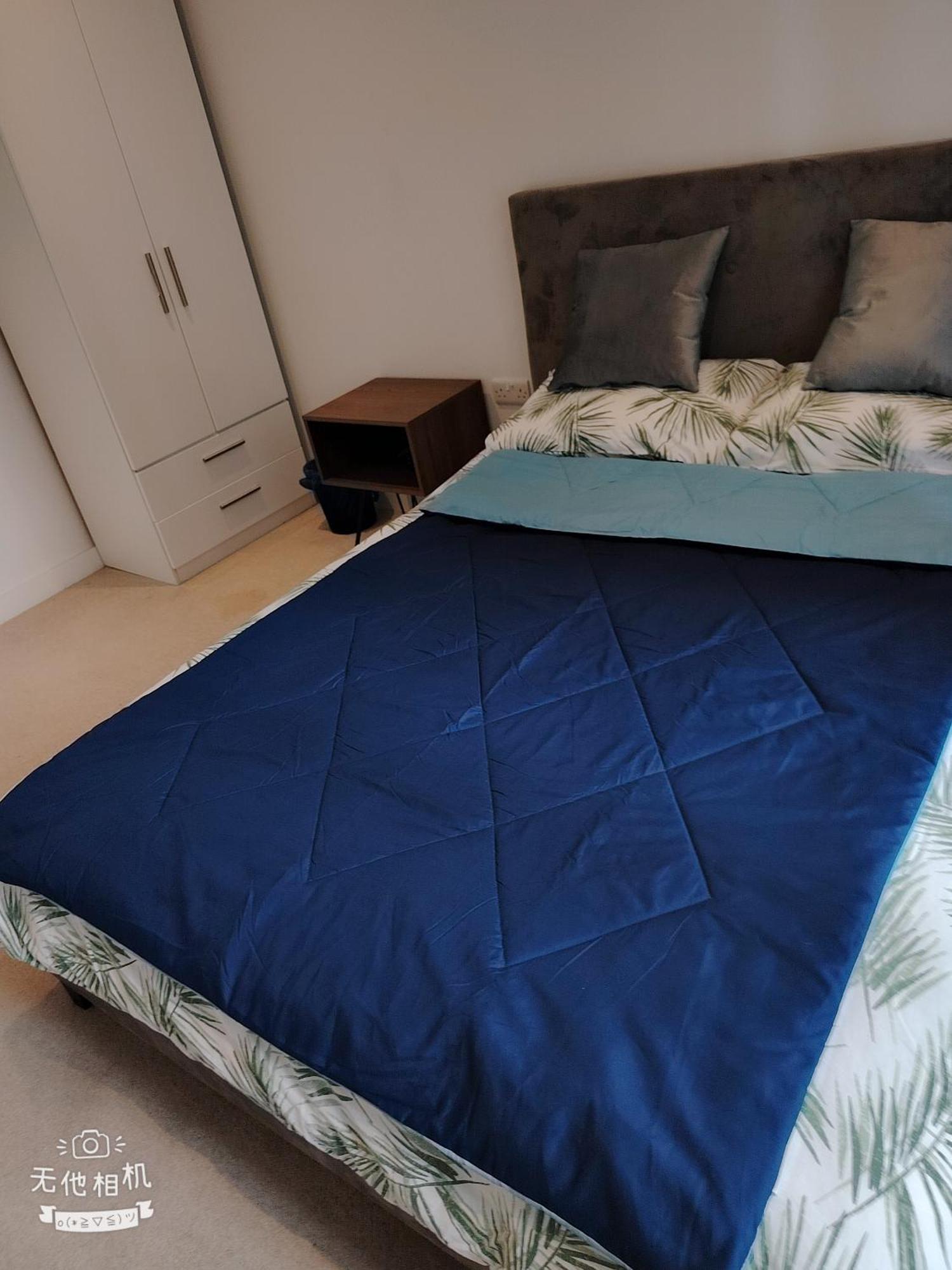 Modern Two Bed Flat At Elephant Castle Apartment *