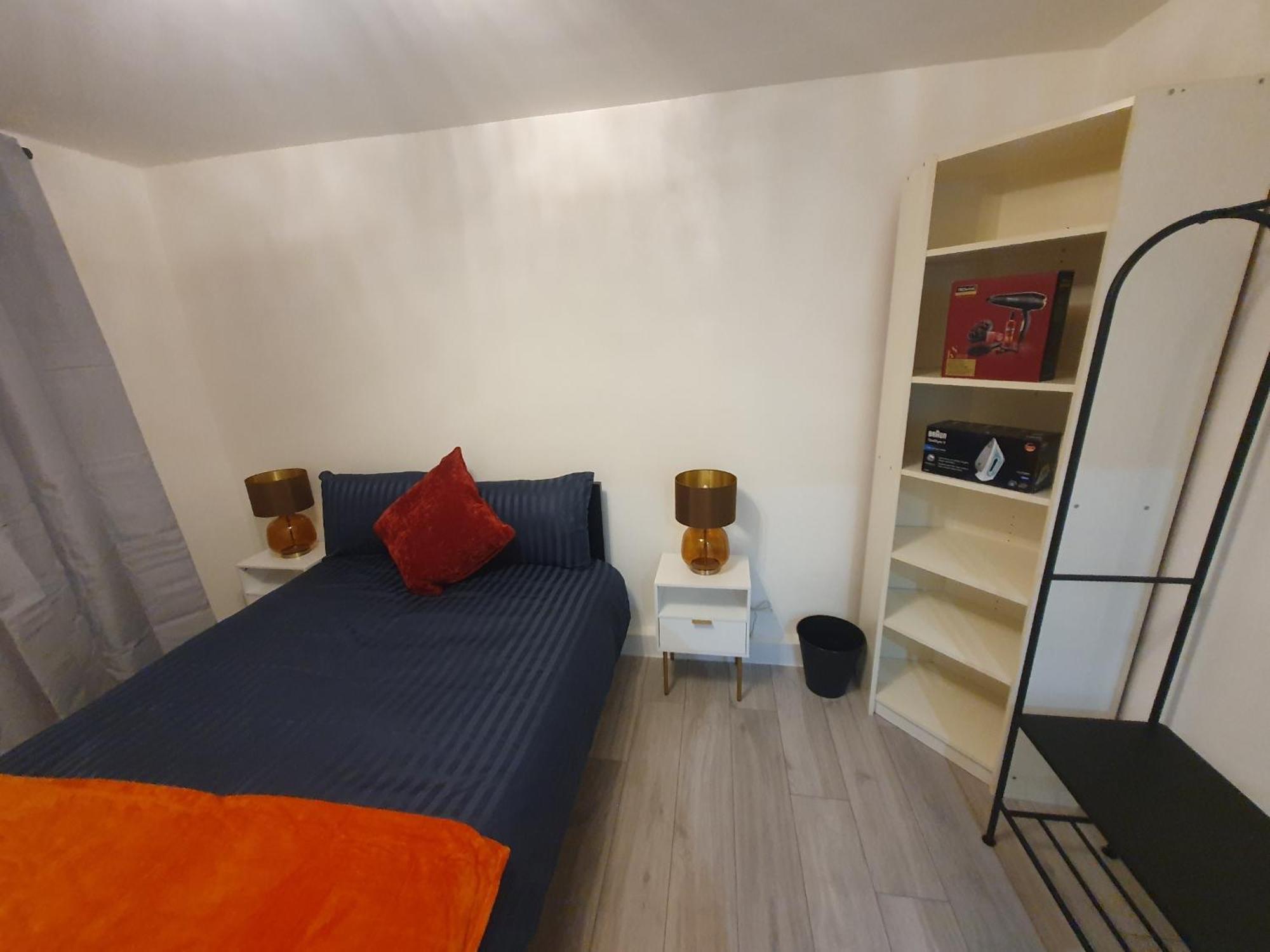 New Cosy 2-bedroom Apartment *