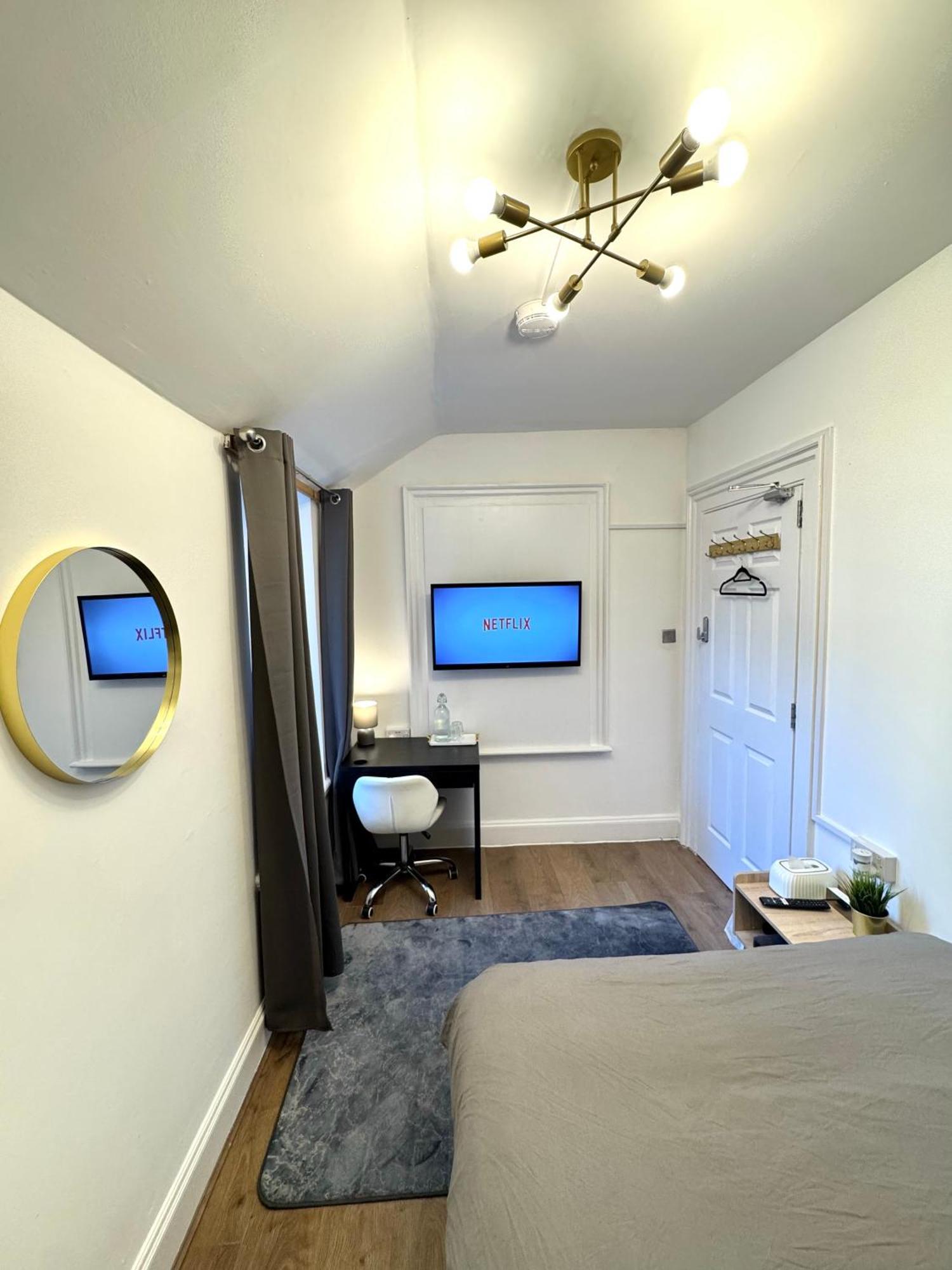 Guest house The Prestige - London