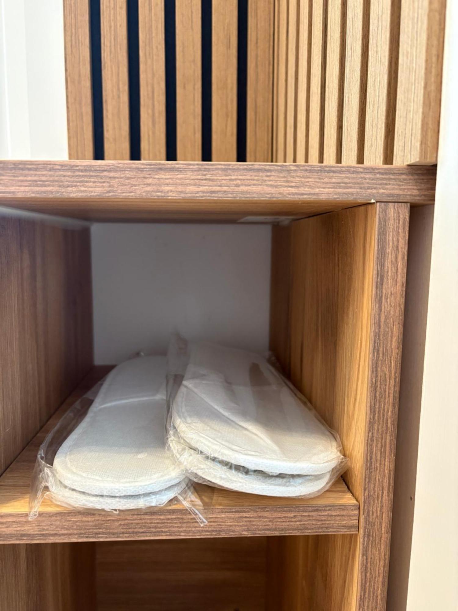 Modern 1br - Just Renovated *