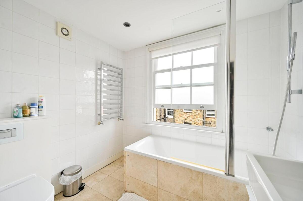 4 Rooms, 5 Beds, Spacious House Hébergement de vacances