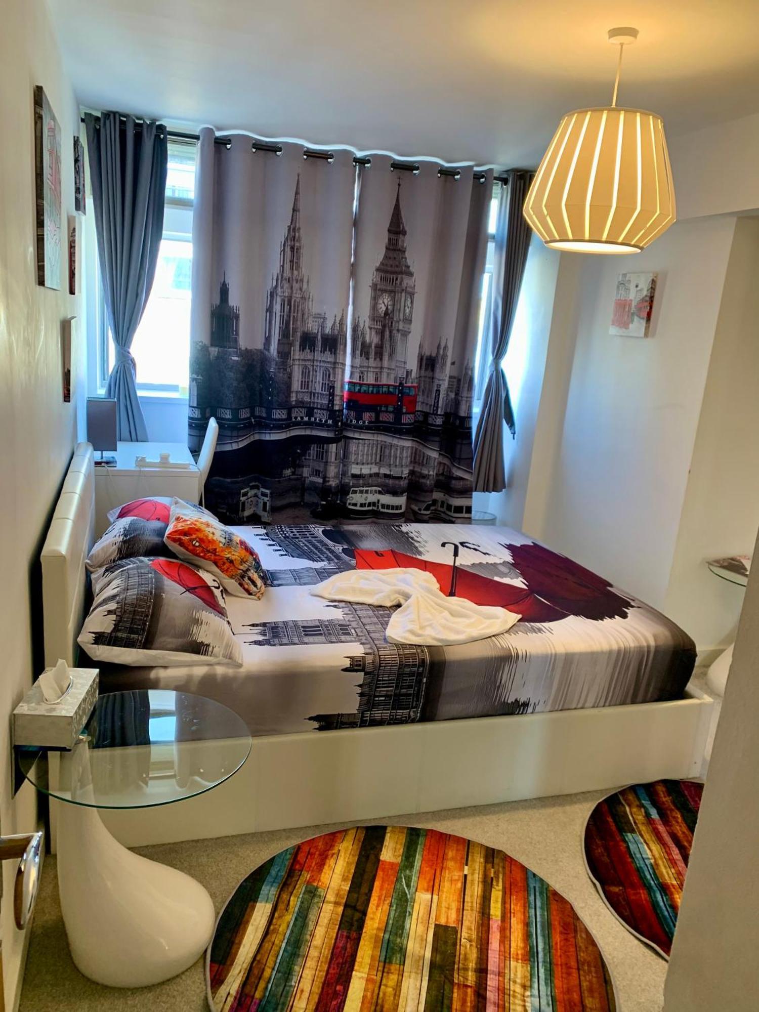New- Prime Location-spacious Cozy Next To Hyde Park Séjour chez l'habitant Londres