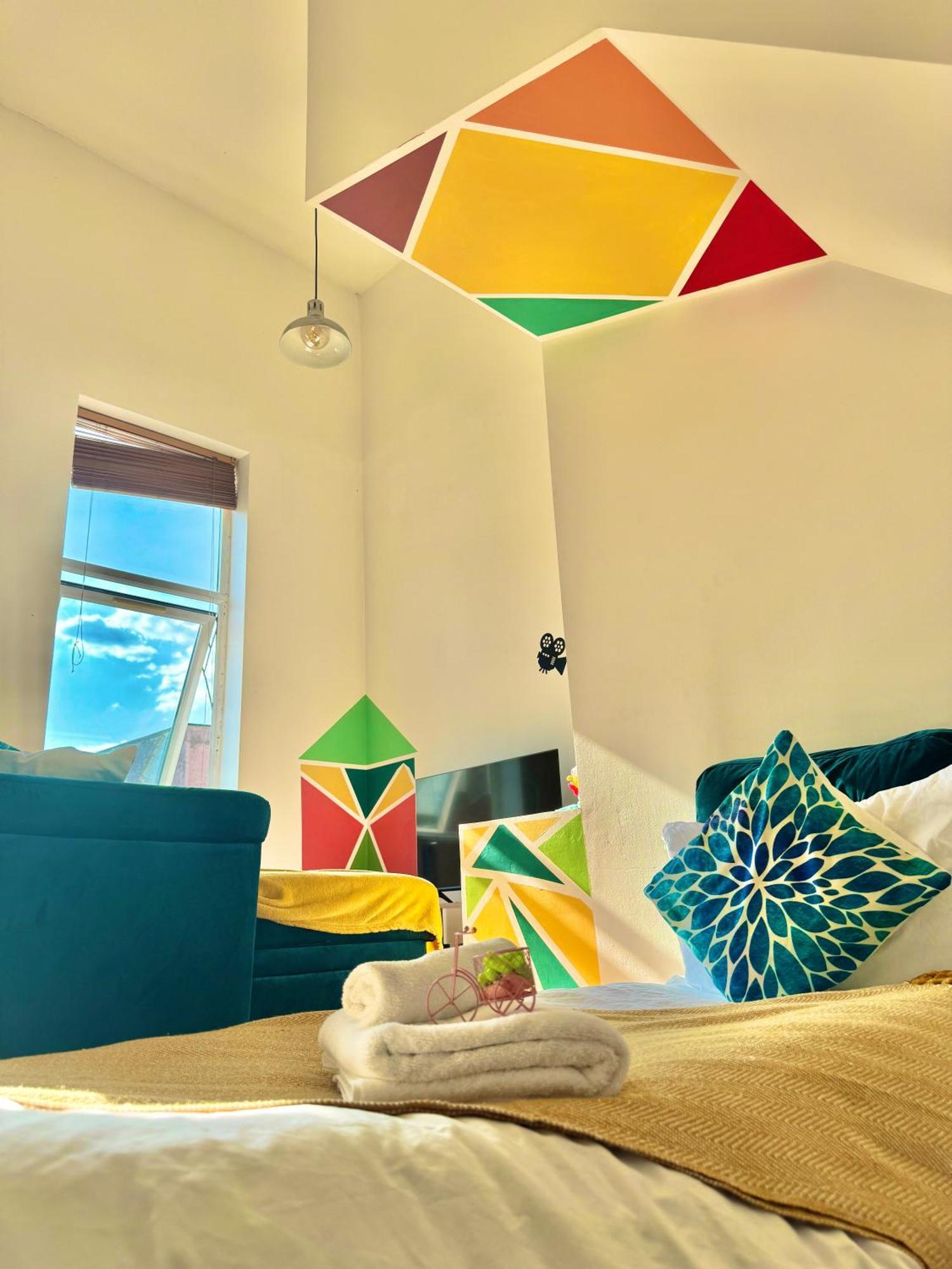 Apartamento Cosy 1 Bed W Loft Sleeps 6 Close To Stations