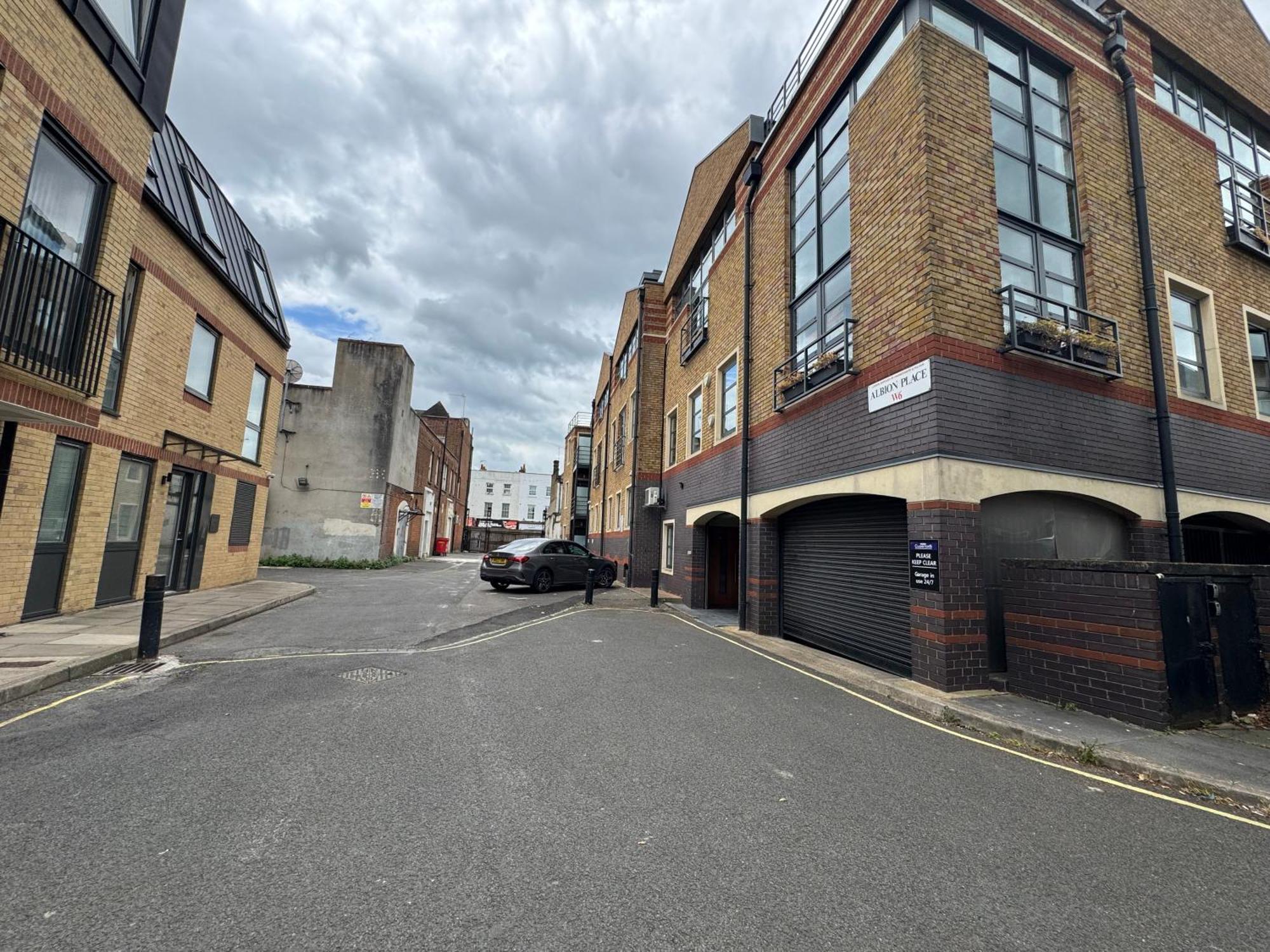 Prime Location! Cozy By Riverside,tube, Shops * Londres