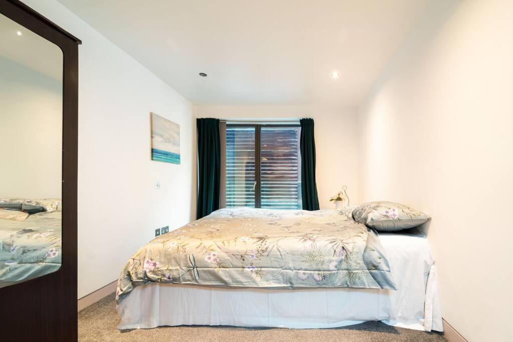 Apartment Modern 2 Bedroom Near Oxford Street - 2 Min Walk *