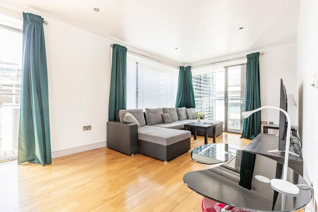 Modern 2 Bedroom Near Oxford Street - 2 Min Walk *