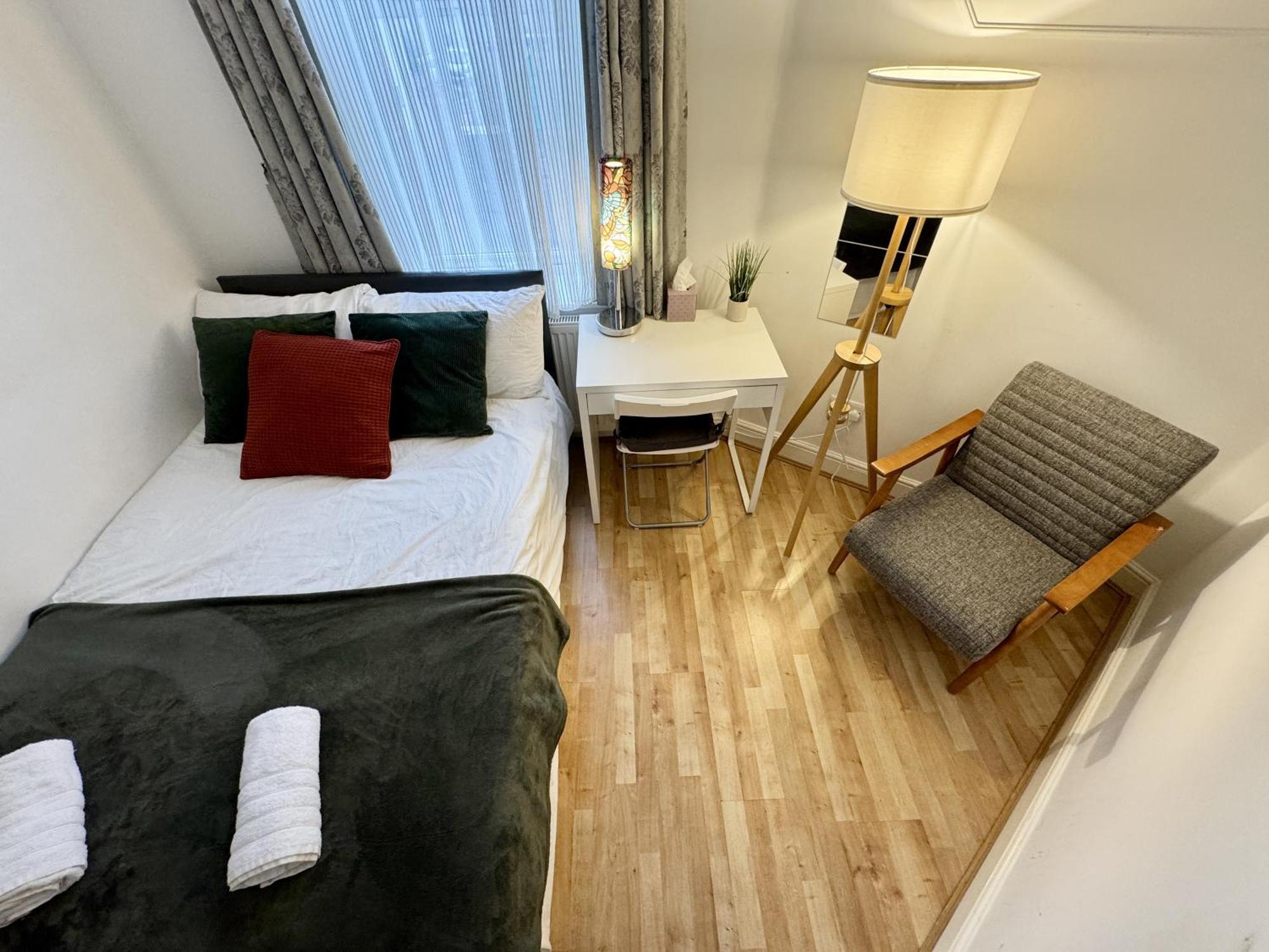 Apartment Group Getaway Near King's Cross And Camden Town London