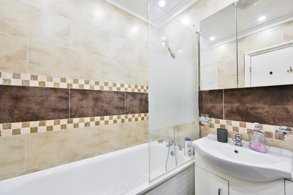2br Contractor Stay, Wifi, Parking, Discounted Monthly Apartamento *