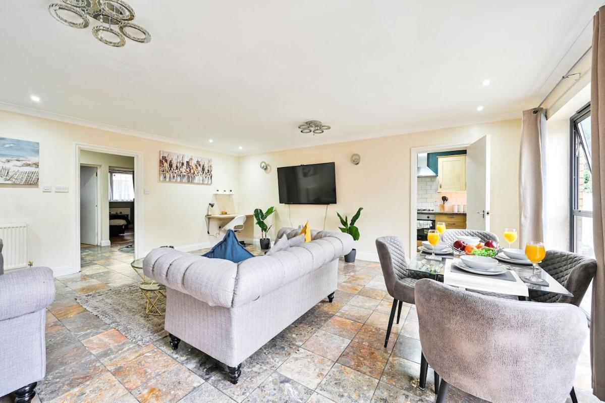 2br Contractor Stay, Wifi, Parking, Discounted Monthly