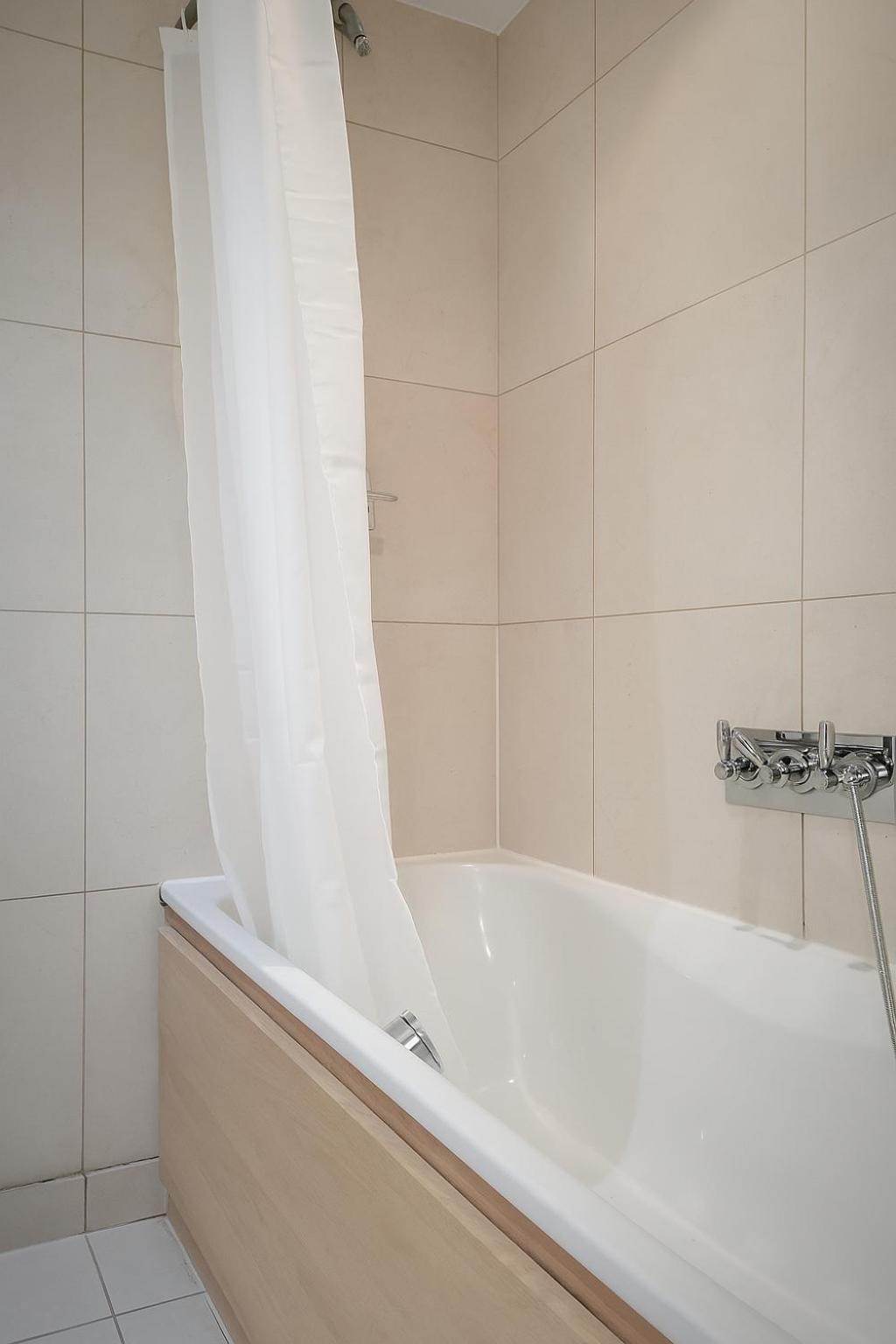 Apartamento Tower Hill Serviced