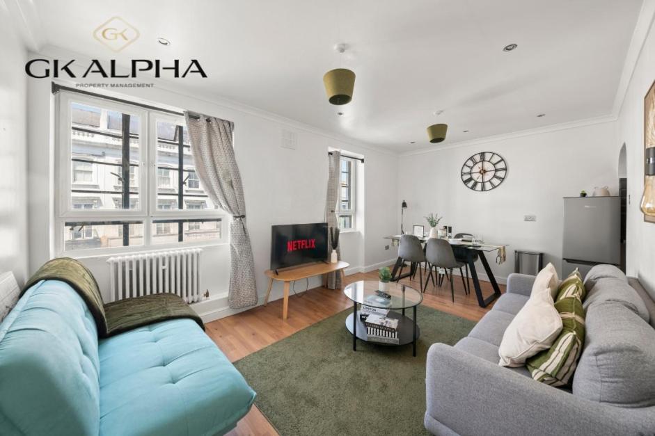 Sophisticated Paddington 2 Bedroom Prime Location * London
