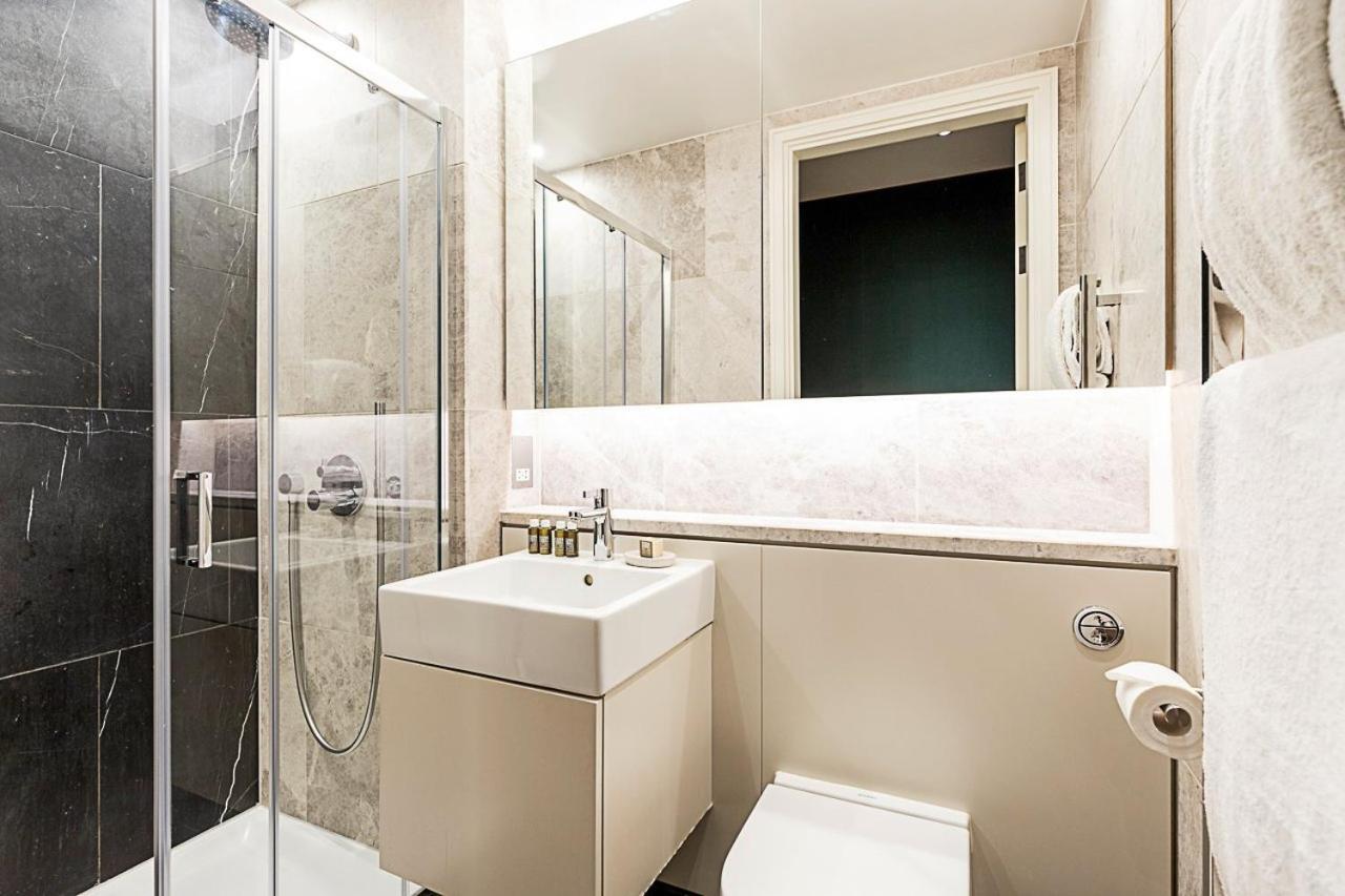 Luxury Penthouse Overlooking The Thames Appartement Londen