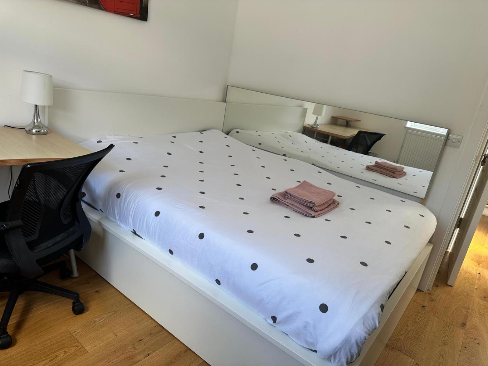 Homestay En Suits With Your Own Bathroom And Toilet