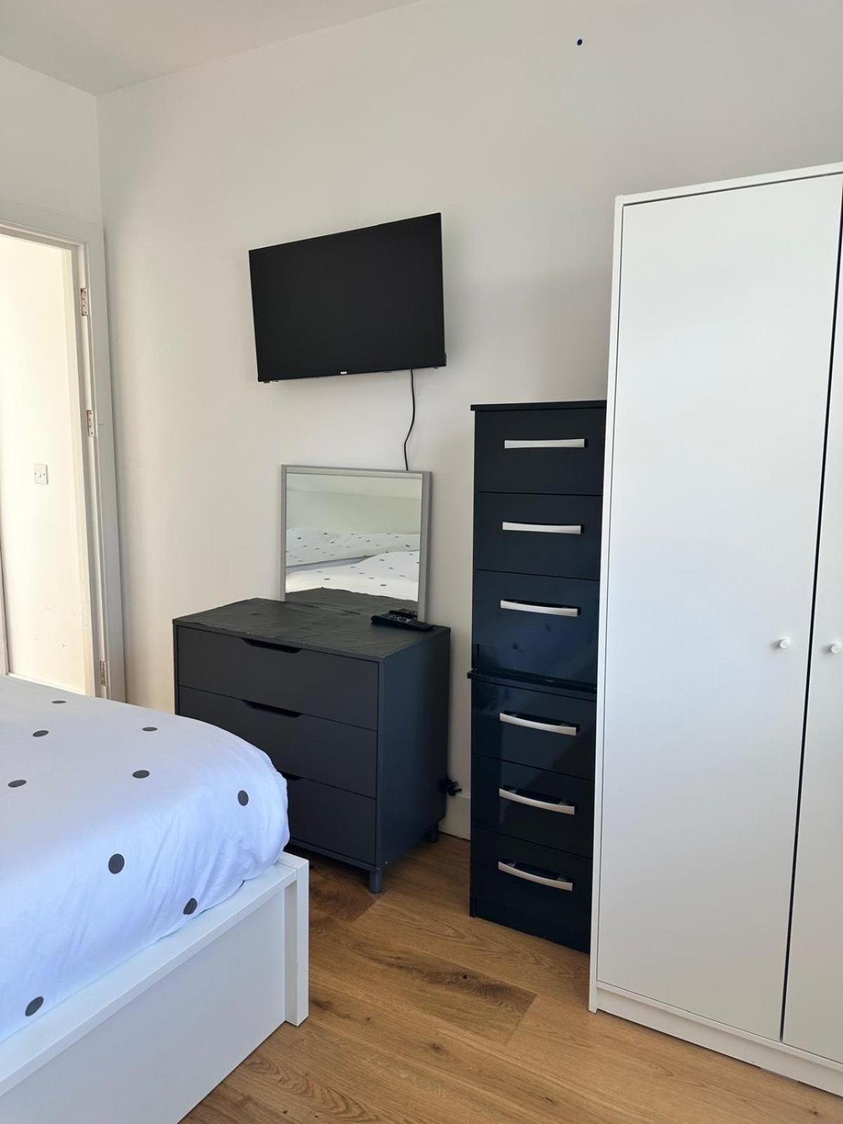 Homestay En Suits With Your Own Bathroom And Toilet London