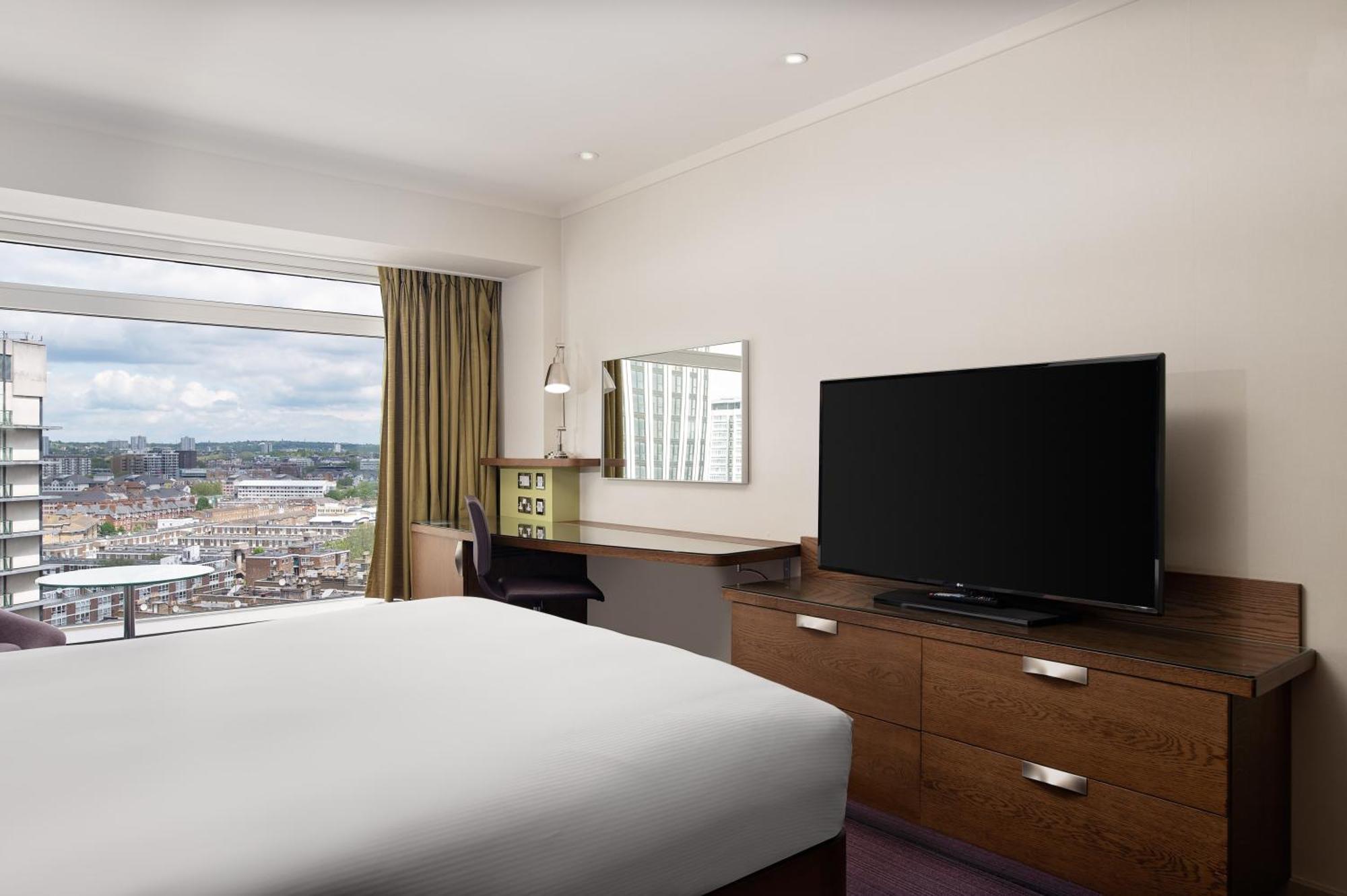 Hotel Hilton Metropole 4*