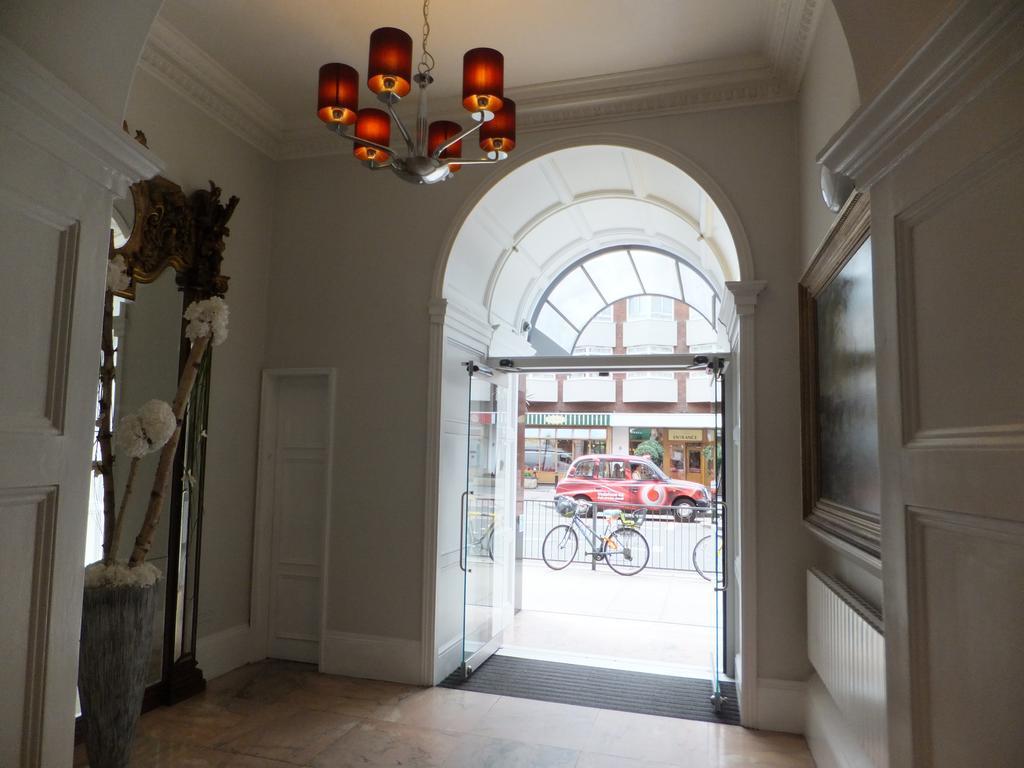 Thistle Bloomsbury Park Hotel 3*