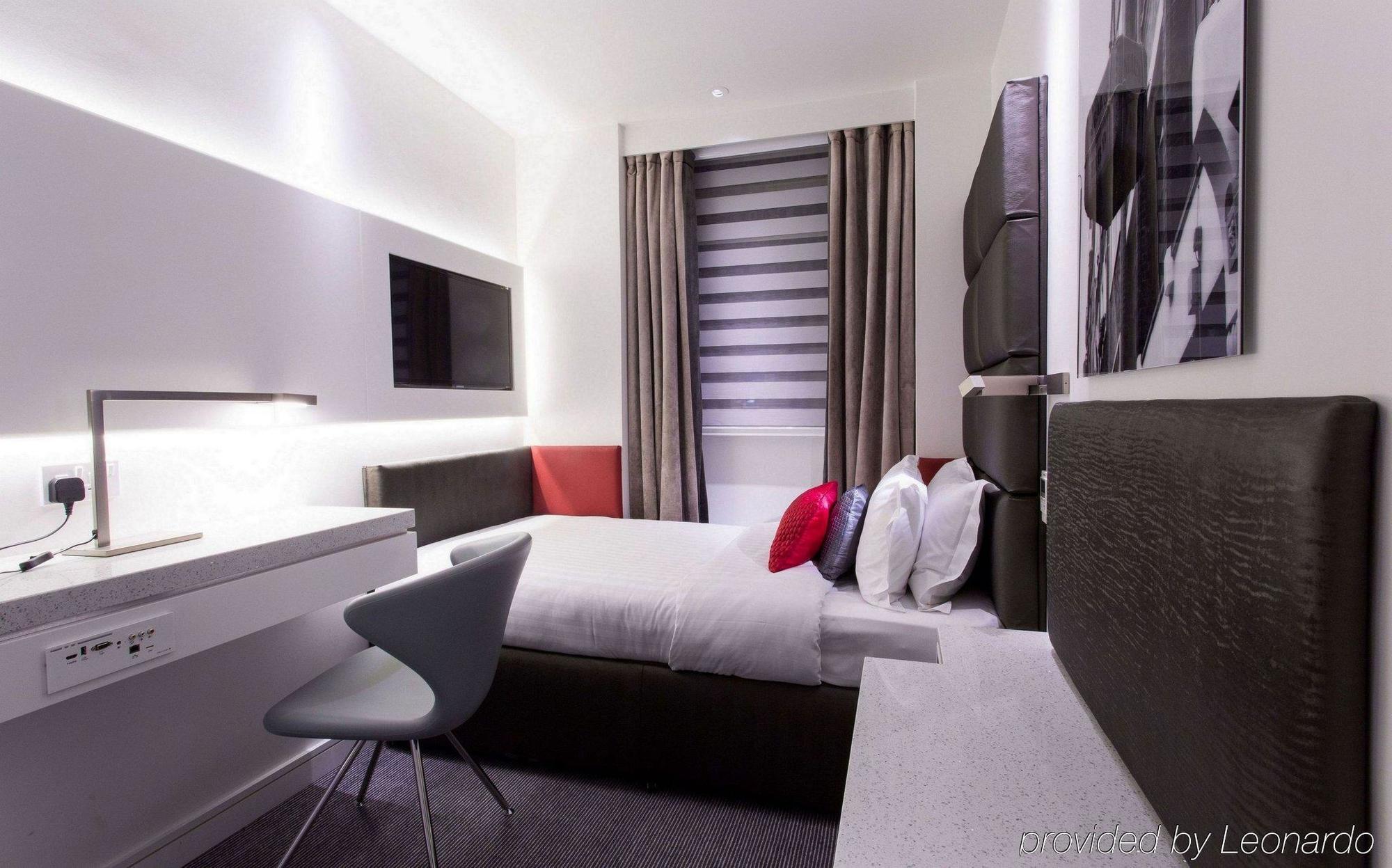 Henley House Hotel 4*