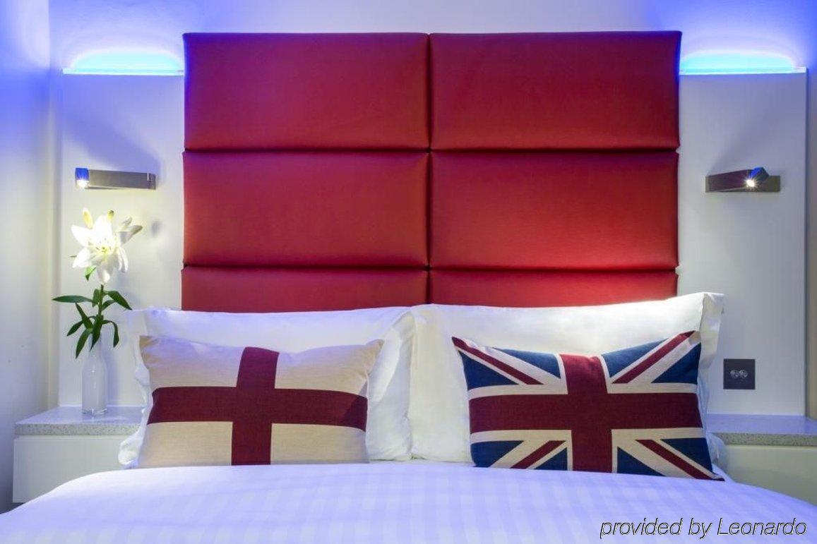 Henley House 4* London