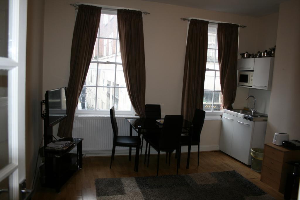 Mayfair Flat Apartamento