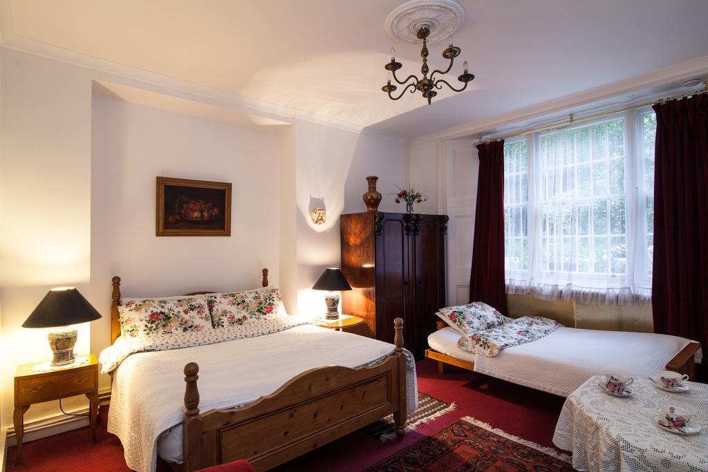 Dawson Place, Juliette's Londres