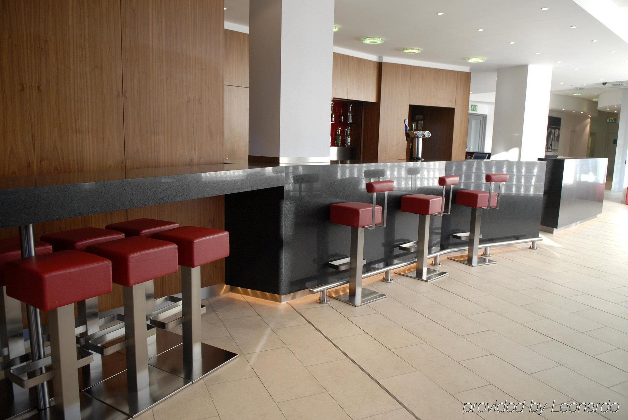 Holiday Express City, An Ihg
