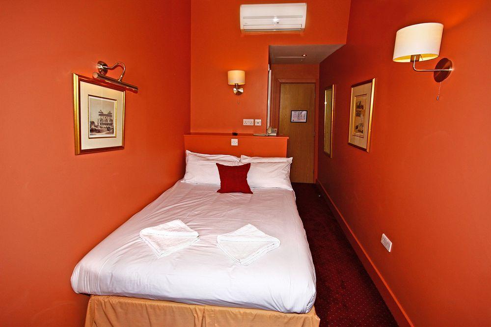 Trebovir Hotel Londres