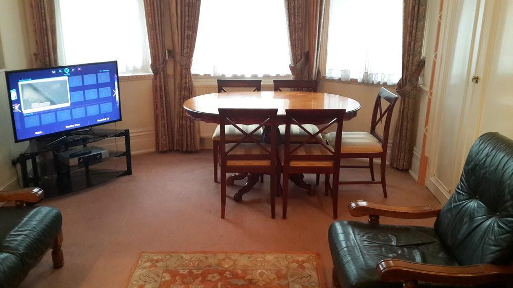 Kensingtoncourt Aparthotel 3*