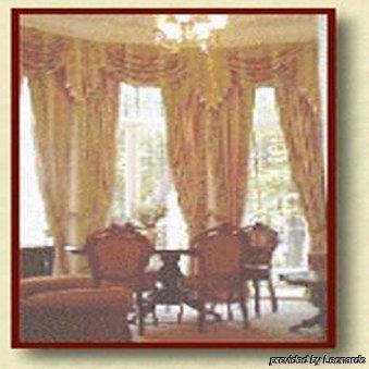Kensingtoncourt Aparthotel