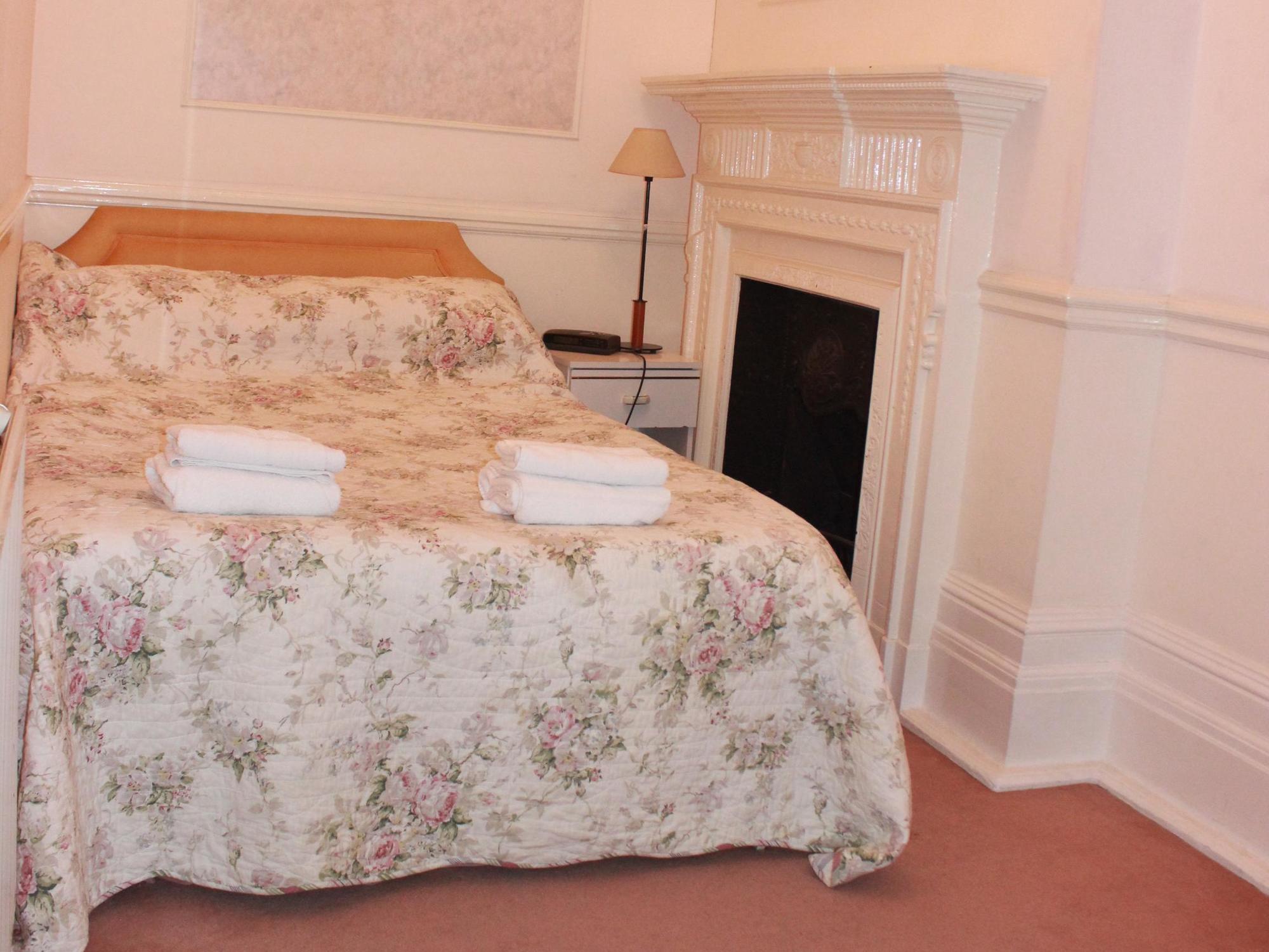 Kensingtoncourt Aparthotel