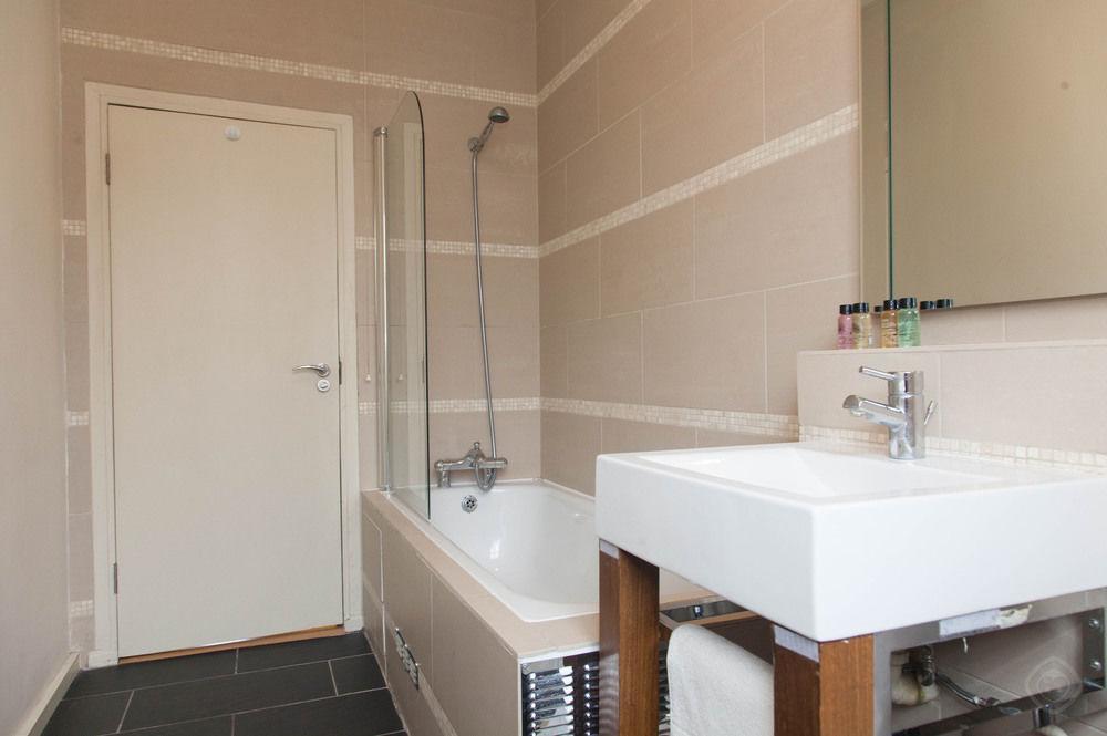 The Mayfair Collections Aparthotel Londres
