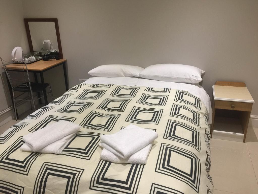 Apartamento Central London Budget Hotel *