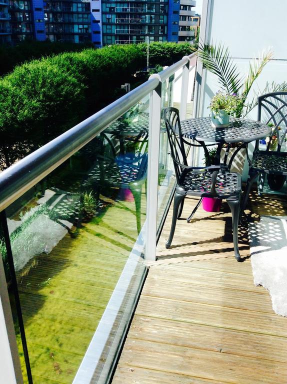 Apartment With Balcony Appartement *