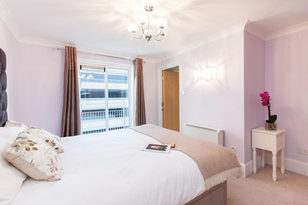 Canary Wharf Luxury River View Londen