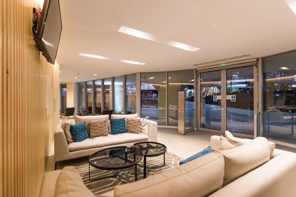 Apartamento Royal Style - 5 Mins Walk To Excel